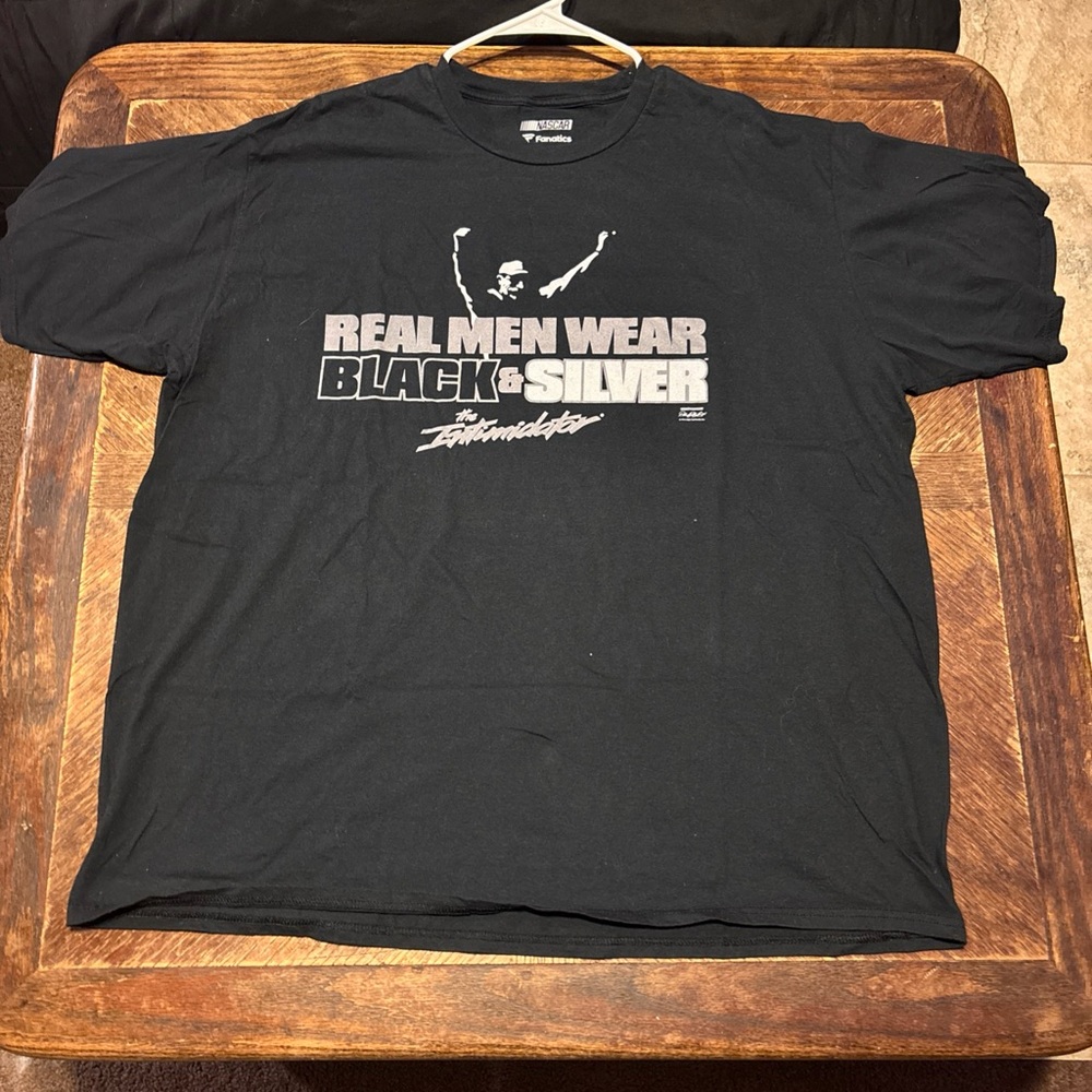NASCAR Fanatics Dale Earnhardt, Real Men Wear Black and Silver, Size 3XL